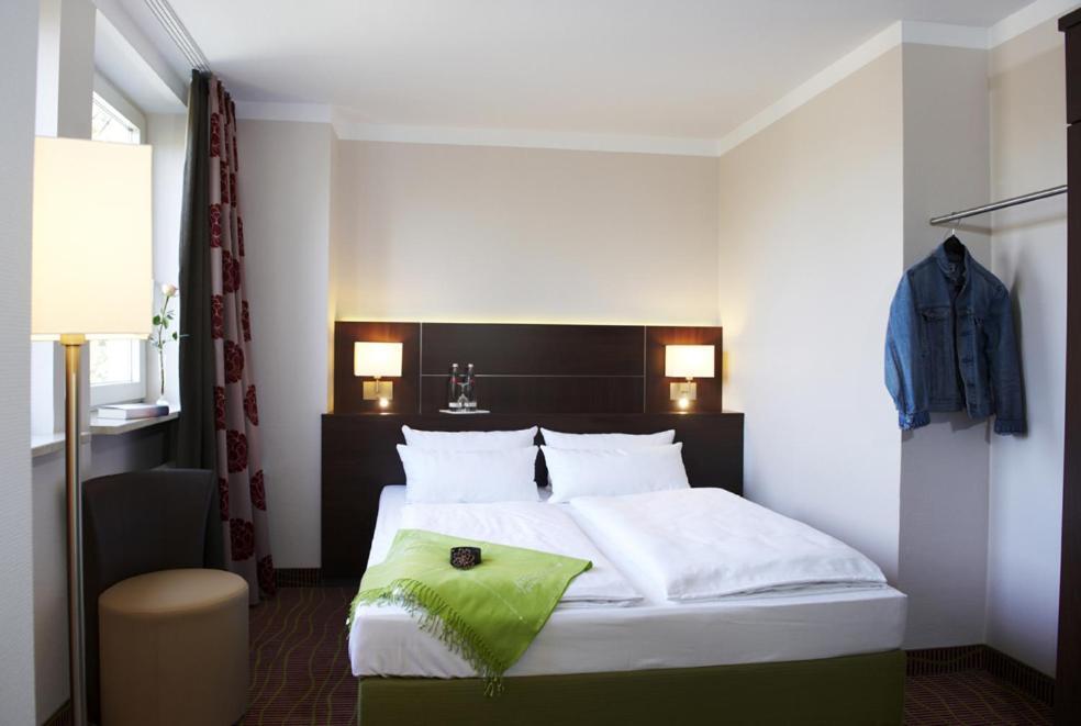 Stern Hotel Soller Ismaning Room photo